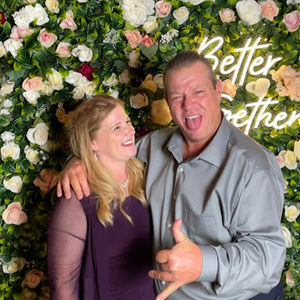 Meet your Posher, Laurie